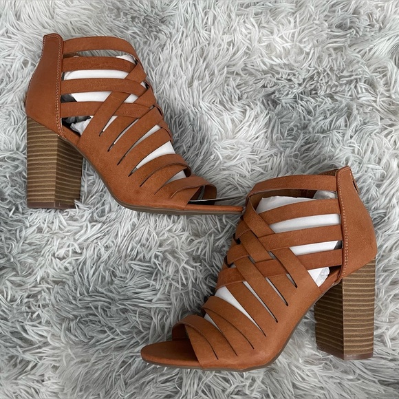 Rampage Shoes - Rampage Womens RAM-Tariah Peep Toe Ankle Boots Brown Smooth Size 8M